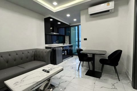 Condo in Bang Lamung, Thailand, 1 bedroom  № 205134