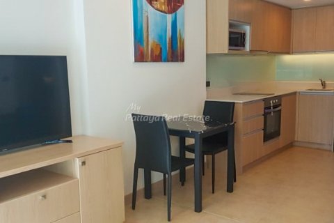 Condominio de 1 dormitorio en Bang Lamung, Tailandia № 205140 - foto 4