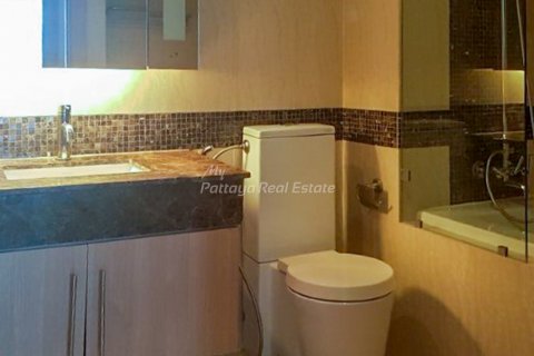 Condominio de 1 dormitorio en Bang Lamung, Tailandia № 205140 - foto 11