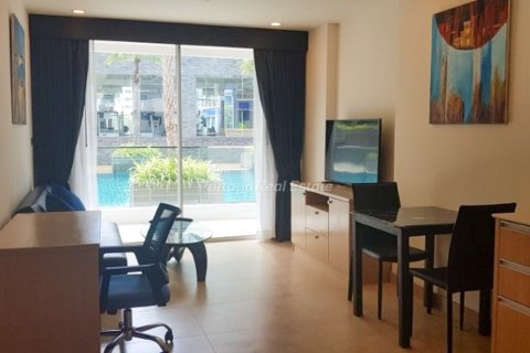 Condominio de 1 dormitorio en Bang Lamung, Tailandia № 205140 - foto 2