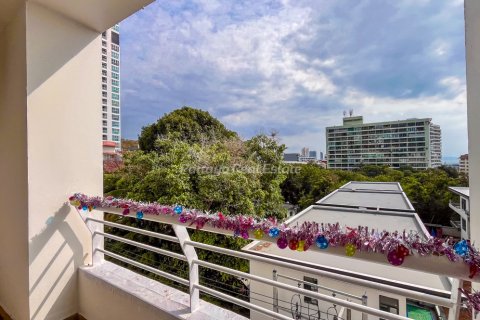 Estudio en el condominio en Bang Lamung, Tailandia № 205137 - foto 9
