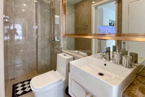 Condominio de 1 dormitorio en Bang Lamung, Tailandia № 205139 - foto 13