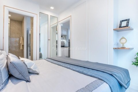 Condominio de 1 dormitorio en Bang Lamung, Tailandia № 205139 - foto 12