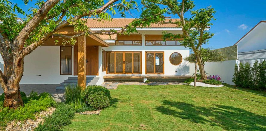Casa de 3 dormitorios en Chiang Mai, Tailandia № 170435