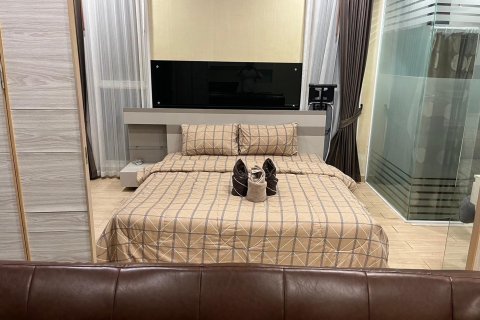Apartamento de 2 habitaciones en Pattaya, Tailandia № 202228 - foto 8