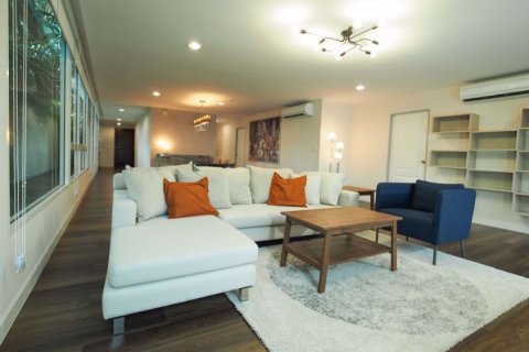 Penthouse in Khlong San, Bangkok, Thailand 3 bedrooms № 47944 - photo 2