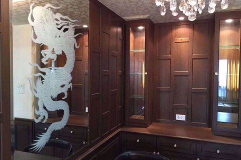 Condo in Phaya Thai, Bangkok, Thailand, 2 bedrooms  № 47943 - photo 3