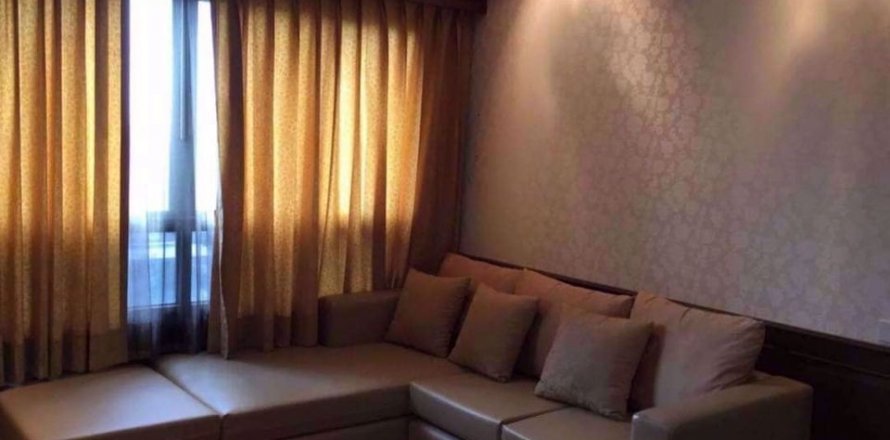Condo in Phaya Thai, Bangkok, Thailand, 2 bedrooms  № 47943
