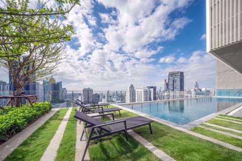 Condominio de 2 dormitorios en Watthana, Bangkok, Tailandia № 47939 - foto 11