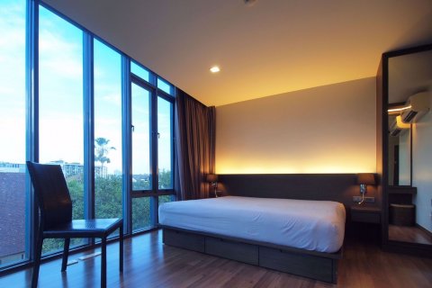 Condominio de 2 dormitorios en Phaya Thai, Bangkok, Tailandia № 47942 - foto 2