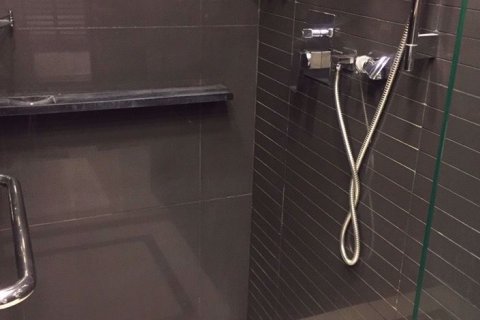 Condominio de 1 dormitorio en Khlong Toei, Bangkok, Tailandia № 47945 - foto 11