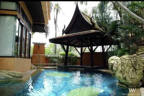 Villa à Pattaya, Thaïlande 4 chambres № 161828 - photo 2