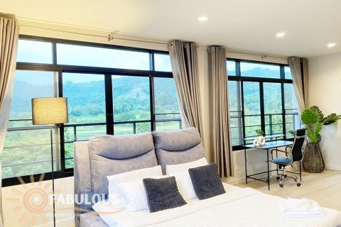 Chalet de 7 dormitorios en Kathu, Tailandia № 179799 - foto 18