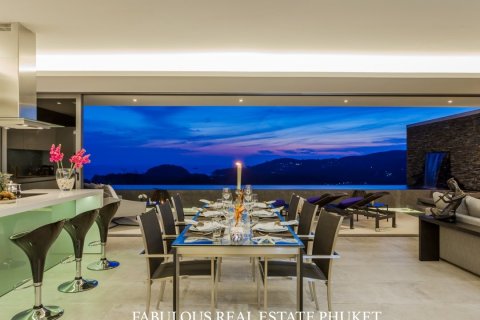 Apartamento de 2 dormitorios en Bang Tao, Tailandia № 179803 - foto 9