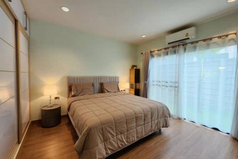 Casa de 3 dormitorios en Pattaya, Tailandia № 47442 - foto 15