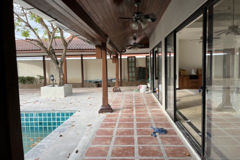 Casa de 3 dormitorios en Pattaya, Tailandia № 47441 - foto 12