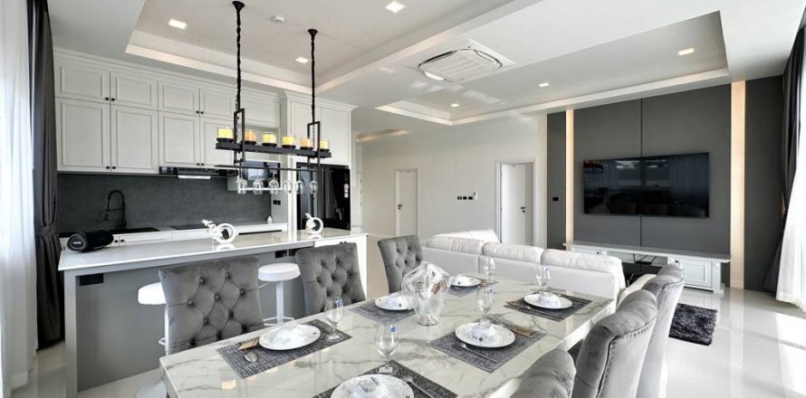 Chalet de 3 dormitorios en Pattaya, Tailandia № 134565