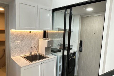Studio in the Condo in Bang Phlat, Bangkok, Thailand  № 169429 - Foto 5