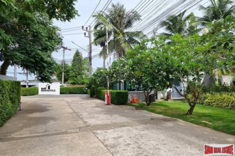 Adosado de 3 dormitorios en Phuket, Tailandia № 203221 - foto 4