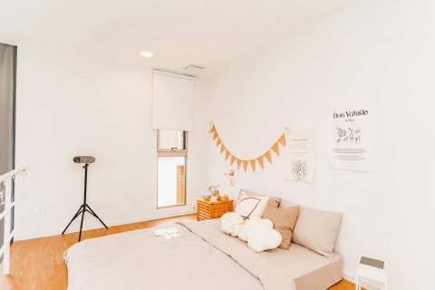 Casa de 4 dormitorios en Bangkok, Tailandia № 180474 - foto 8