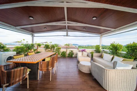 Penthouse in Phuket, Thailand 4 bedrooms № 170600 - photo 12