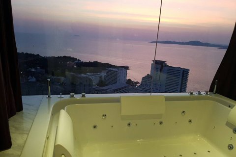 Ático de 3 dormitorios en Pattaya, Tailandia № 170605 - foto 11