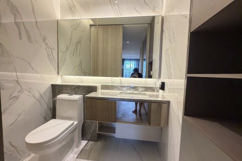 Condominio de 4 dormitorios en Sathon, Bangkok, Tailandia № 147033 - foto 20