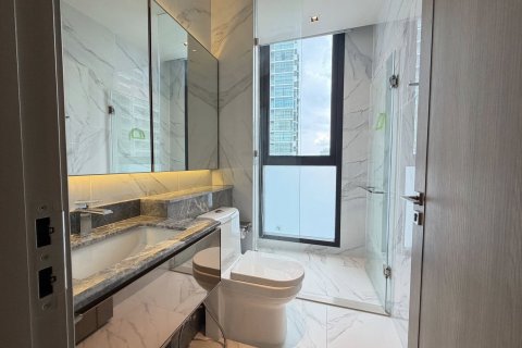 Condominio de 4 dormitorios en Sathon, Bangkok, Tailandia № 147033 - foto 21
