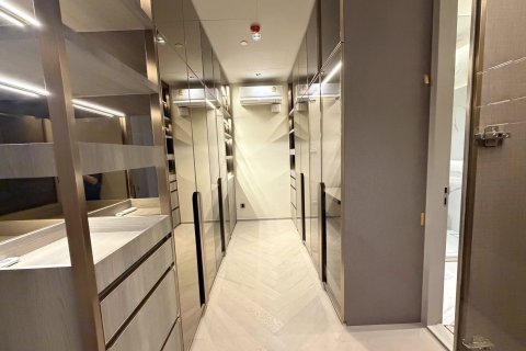 Condominio de 4 dormitorios en Sathon, Bangkok, Tailandia № 147033 - foto 12