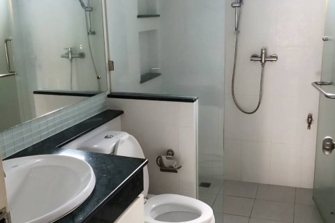Casa de 4 dormitorios en Bang Na, Bangkok, Tailandia № 147034 - foto 6