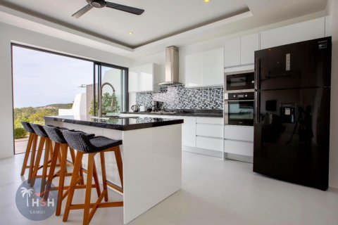 Chalet de 3 dormitorios en Ko Samui, Tailandia № 180197 - foto 11
