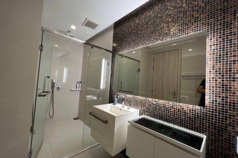 Condo à Bang Sue, Bangkok, Thaïlande, 2 chambres  № 138586 - photo 10