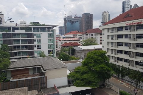 Eigentumswohnung in Watthana, Bangkok, Thailand, 3 Schlafzimmer № 200680 - Foto 13