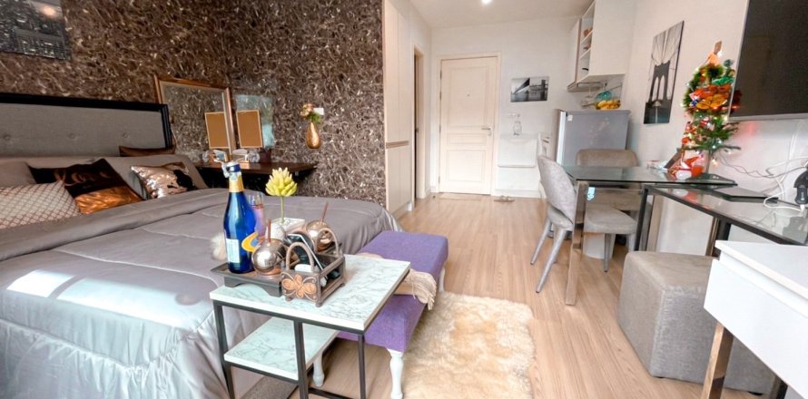 Estudio en el condominio en Bangkok, Tailandia № 206114