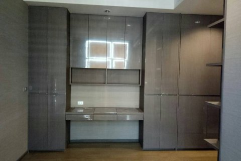 Condominio de 1 dormitorio en Sathon, Bangkok, Tailandia № 206115 - foto 2