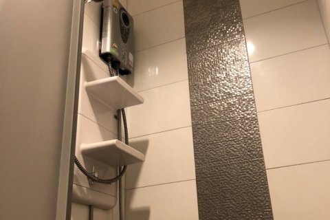 Condominio de 1 dormitorio en Bangkok, Tailandia № 206116 - foto 4