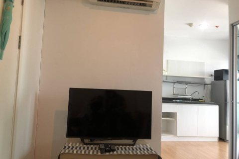 Condominio de 1 dormitorio en Bangkok, Tailandia № 206116 - foto 2