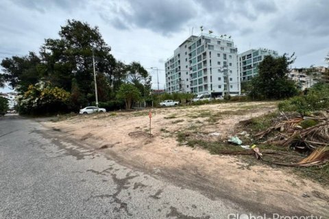 Terreno en Pattaya, Tailandia № 190910 - foto 6