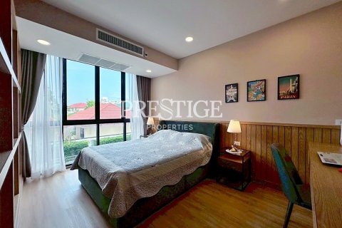 Condo in Pattaya, Thailand, 2 bedrooms № 198585 - photo 12