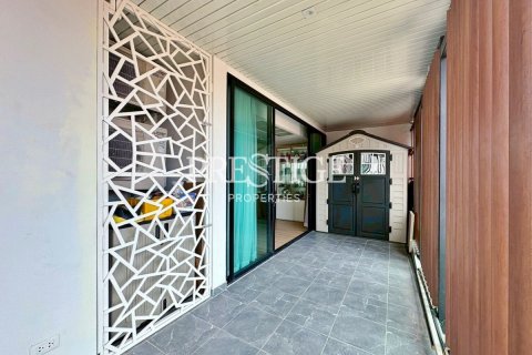 Condo in Pattaya, Thailand, 2 bedrooms № 198585 - photo 18
