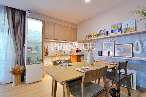 Condo in Pattaya, Thailand, 2 bedrooms № 198585 - photo 4