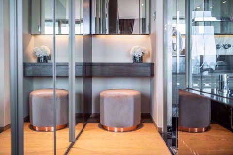 Condominio de 1 dormitorio en Bang Rak, Bangkok, Tailandia № 67807 - foto 12