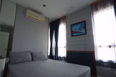 Condominio de 3 dormitorios en Watthana, Bangkok, Tailandia № 67806 - foto 11