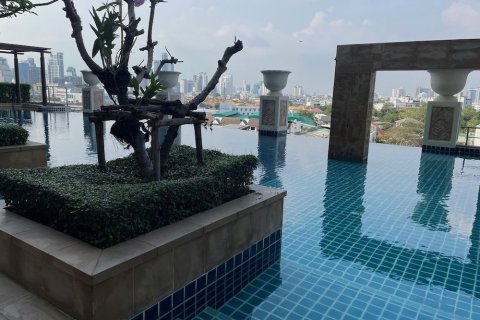 Estudio en el condominio en Watthana, Bangkok, Tailandia № 154661 - foto 10