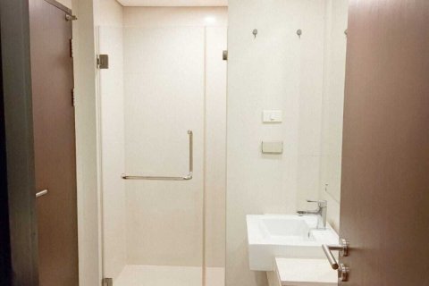 Estudio en el condominio en Watthana, Bangkok, Tailandia № 154661 - foto 7