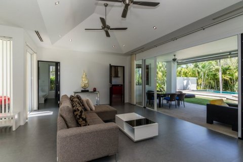 Casa de 3 dormitorios en Hua Hin, Tailandia № 180998 - foto 6