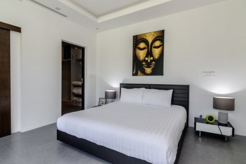 Casa de 3 dormitorios en Hua Hin, Tailandia № 180998 - foto 12