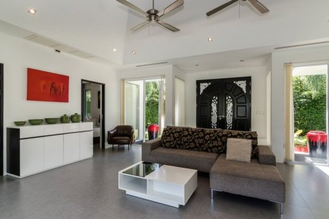 Casa de 3 dormitorios en Hua Hin, Tailandia № 180998 - foto 8