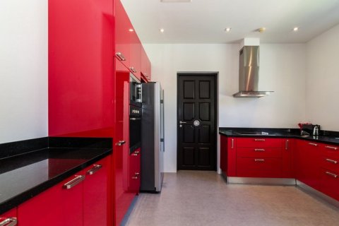 Casa de 3 dormitorios en Hua Hin, Tailandia № 180998 - foto 10