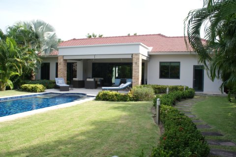 บ้านในอำเภอหัวหิน, ประเทศไทย 3 ห้องนอน № 180999